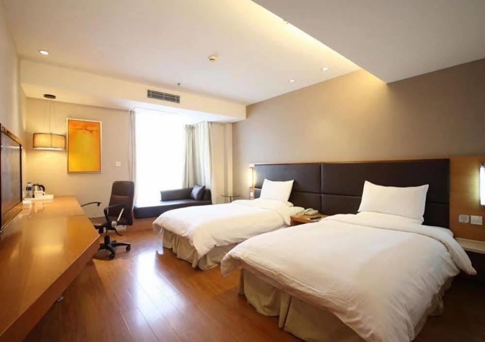 Ji Hotel Shanghai Jingan Temple Kangding Road Exterior foto
